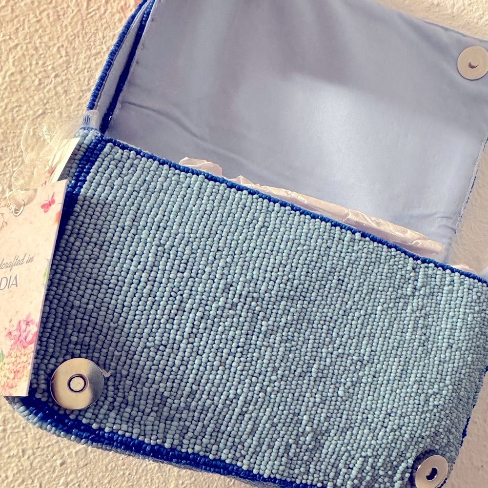 Beaded Blue Bird Pattern Clutch - Picture 6 of 6